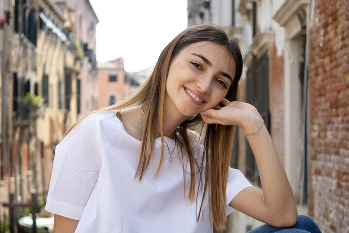 Venice Portrait Photoshoot - Making Memories - Photo 1 of 8