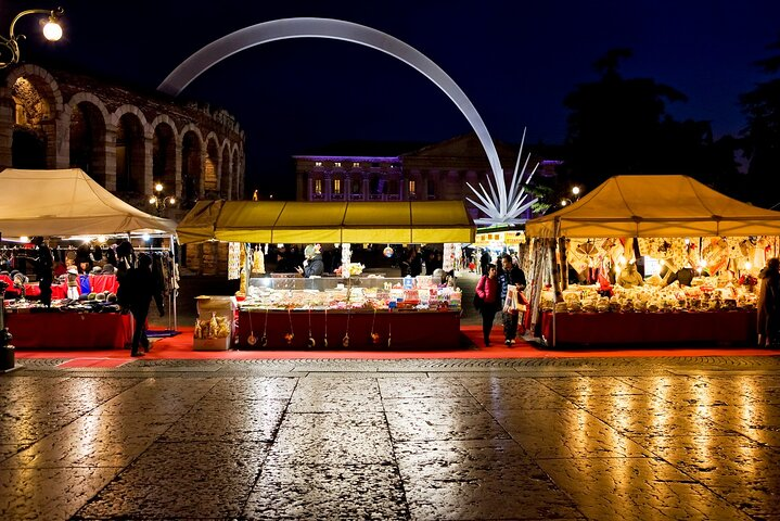 Verona Christmas Markets and Main Historical Sites  - Photo 1 of 5