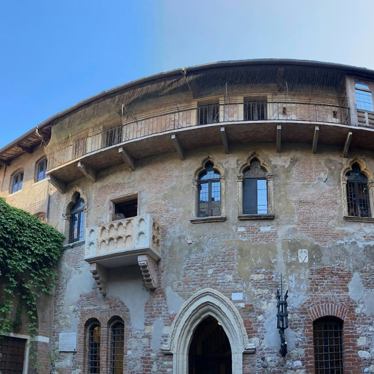 Verona: Fast Track Entry to Juliet's House + Audio Guide - Photo 1 of 8