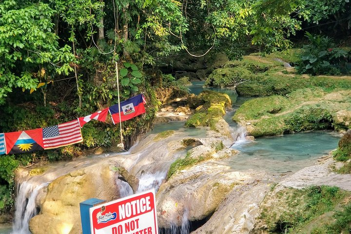 Blue Hole (Ocho Rios) - Photo 1 of 5