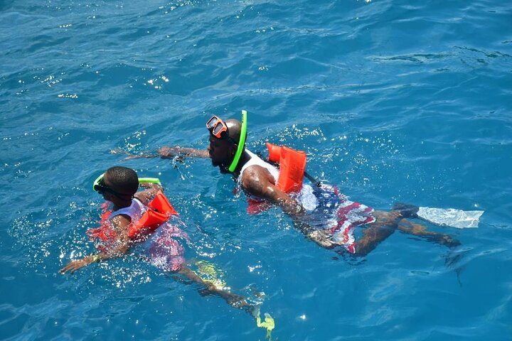 Boatride/Snorkeling and Margaritaville in Montego Bay Activity  - Photo 1 of 6