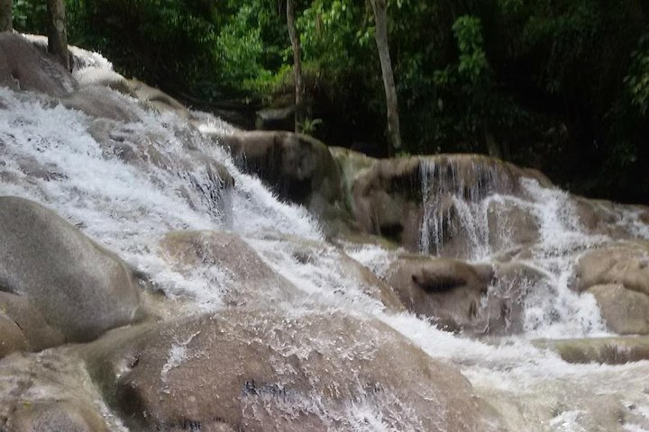 Bobsled Mystic Mountain - Dunn's river - Bob Marley From Ocho Rios - Photo 1 of 3