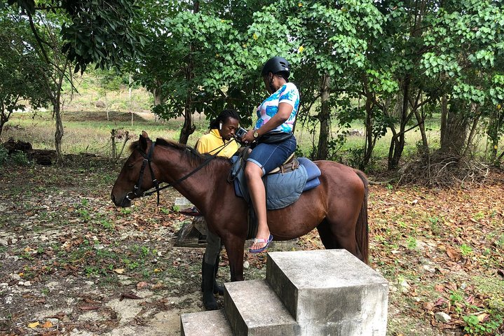 Customize Day Tour In Ochi (Horseback Riding,Rafting,Blue Hole, Dunns River ) - Photo 1 of 11