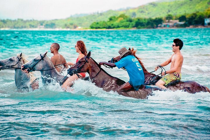 Horseback Riding & swim in the ocean