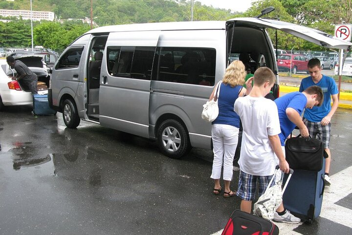 Grand Palladium Private Transfers from MBJ Airport - Photo 1 of 18