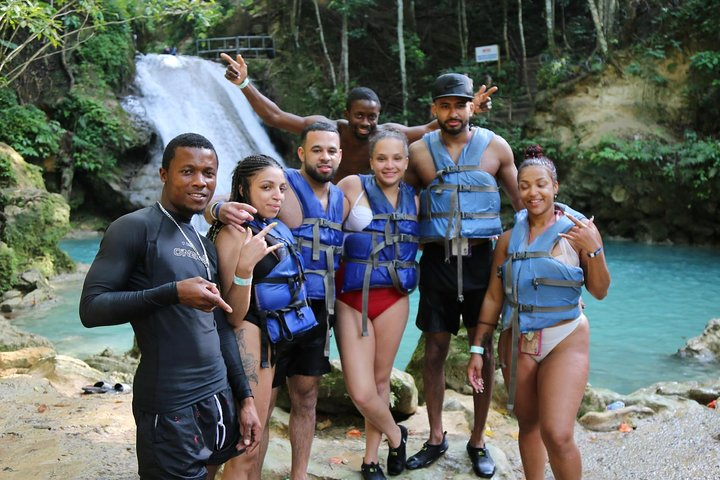 Horse back ride/Blue Hole Water Falls - Photo 1 of 25