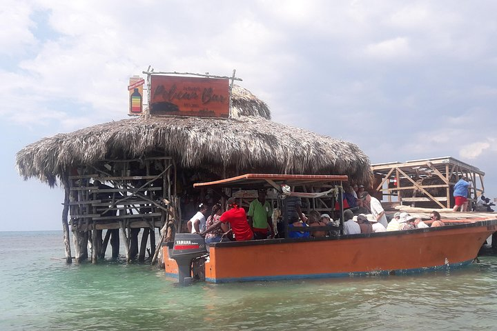 THE PELICAN BAR TOUR