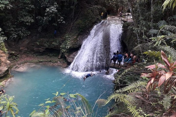 Blue Hole - Dive