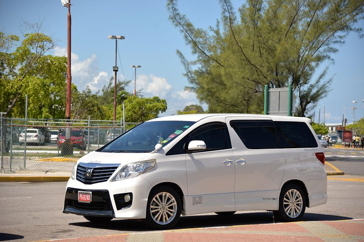 Private airport transfer