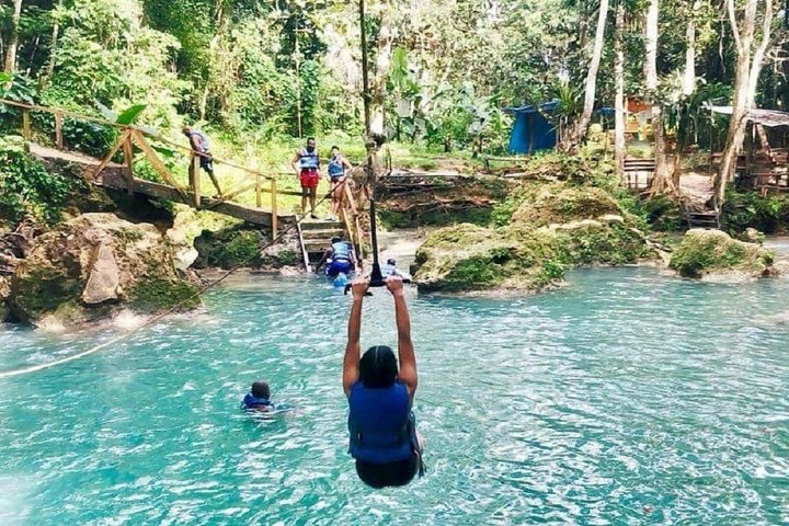 Rope swing like Tarzan/Jane