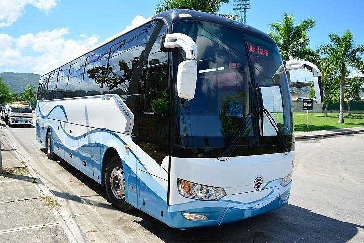 Shuttle Transfers Montego Bay Airport -Trelawny  - Photo 1 of 4