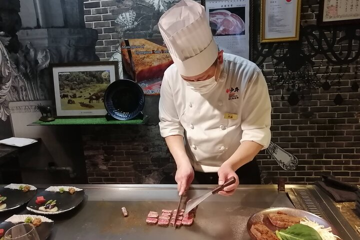 4-Hour Multicultural Kobe Walking Tour with Genuine Kobe Beef  - Photo 1 of 12