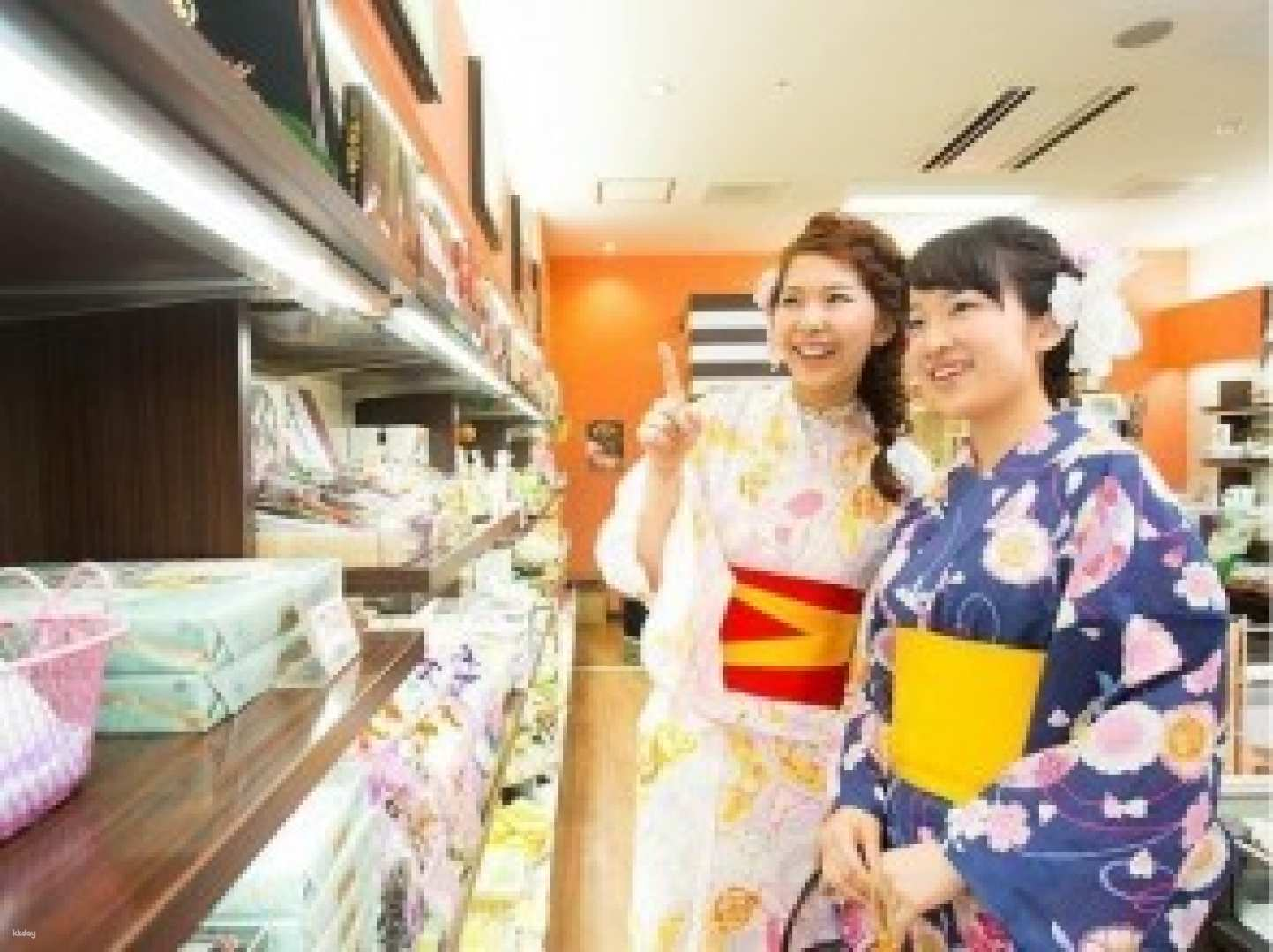 Beppu, Oita | Sightseeing in Kimono or Yukata! | Kimono / Yukata rental plan | 5 minutes walk from Beppu station - Photo 1 of 5