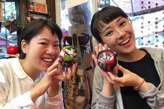 Chofu daruma craft workshop