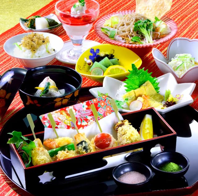 fukuoka-cuisine-sukiyaki-shabu-shabu-specialty-restaurant-shabuzen-showadori-daimyo-store-kokura-store-online-reservation-japan_1