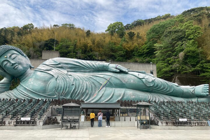 The Nanzoin Temple and its reclining Buddha is absolutely a highlight.