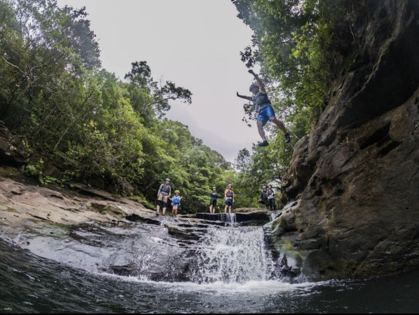 Iriomote Island Half-Day Tour: Valley Rafting Adventure｜ morning / afternoon departure with Uehara area hotel pick-up & free photo data｜Okinawa, Japan - Photo 1 of 9