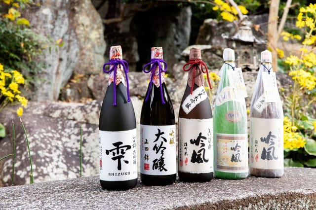 japanokayama-itano-sake-brewery-tour-label-making-experience_1