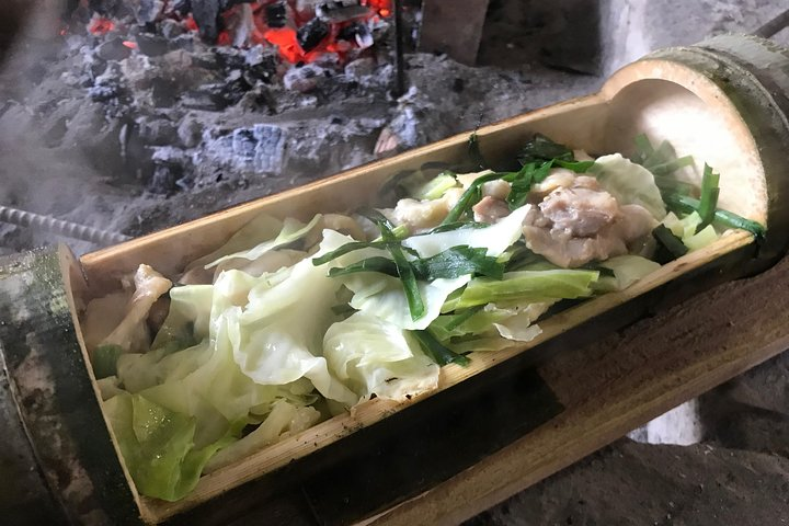 Kappa chicken cooking experience (with experience of making bowls and chopsticks using green bamboo) - Photo 1 of 8