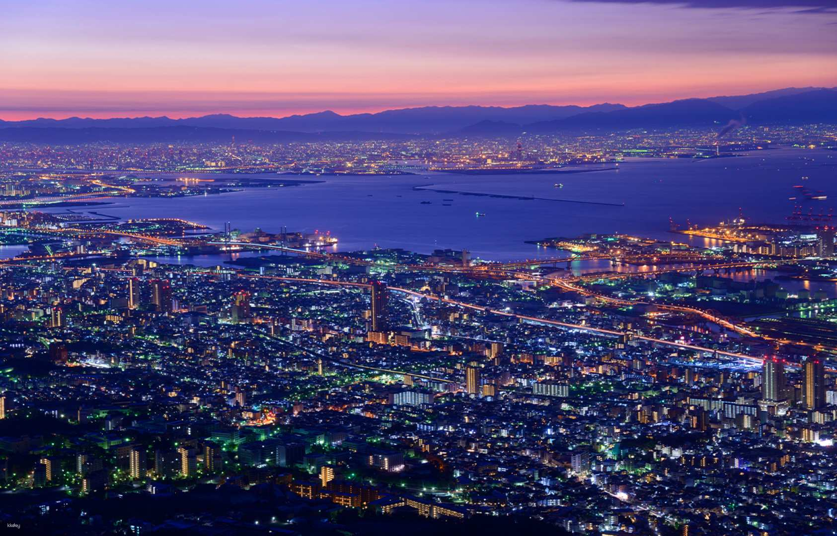 【Kobe Night View Outlet One-Day Tour】Kobe Sanda Outlets and Arima Hot Spring & Rokko Mountain Night View｜Depart from Osaka - Photo 1 of 4