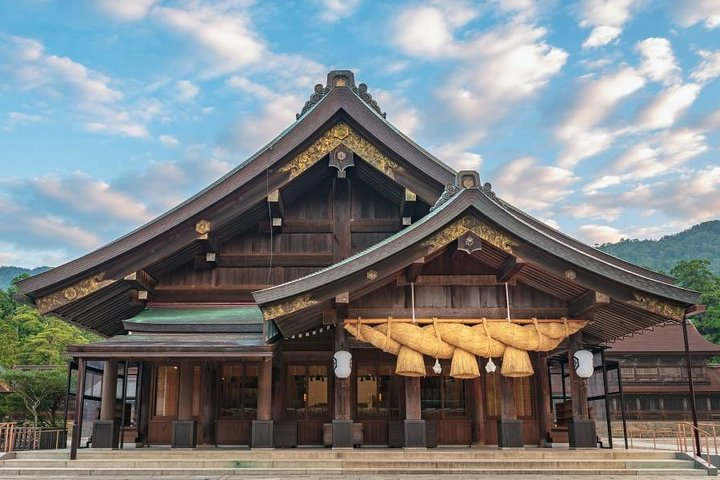 Matsue/Izumo Taisha Shrine Full-Day Private Trip with Government-Licensed Guide - Photo 1 of 8