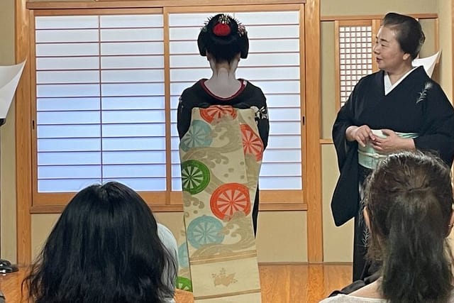 Meet a Geisha: Gion Culture Walk and Exclusive Geisha Show  - Photo 1 of 11