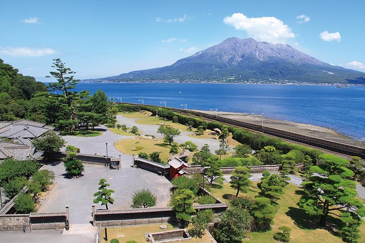 Port Pick-Up: Kagoshima Private Tour Licensed Guide ＆ Vehicle - Photo 1 of 10