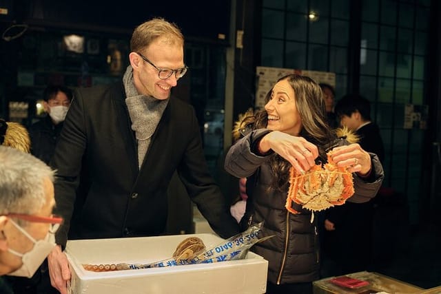 The market has many popular crabs in its tanks.