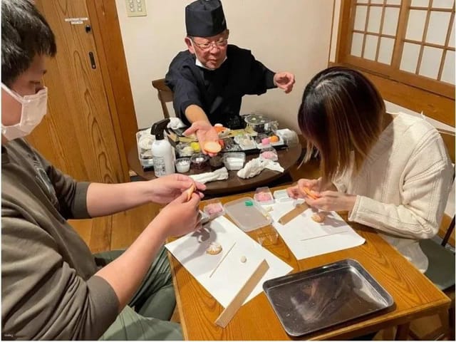 [Route bus trip] Go by route bus! Experience making Japanese sweets in the historic town of Kawajiri | "Ryotei Iwamura" Kuramae eel kaiseki course (departing from Kumamoto) - Photo 1 of 6