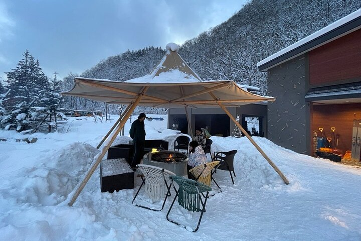 Snow viewing café in Jozankei - Photo 1 of 9