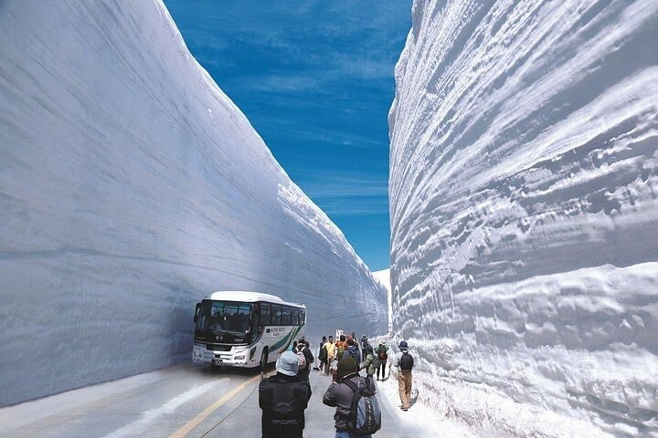 Tateyama Kurobe Snow Otani Walk! Hida Takayama & Shirakawago  - Photo 1 of 13