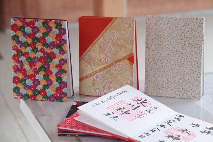 Temple Stamp Book Art Class with Artist in Shibuya - Photo 1 of 6