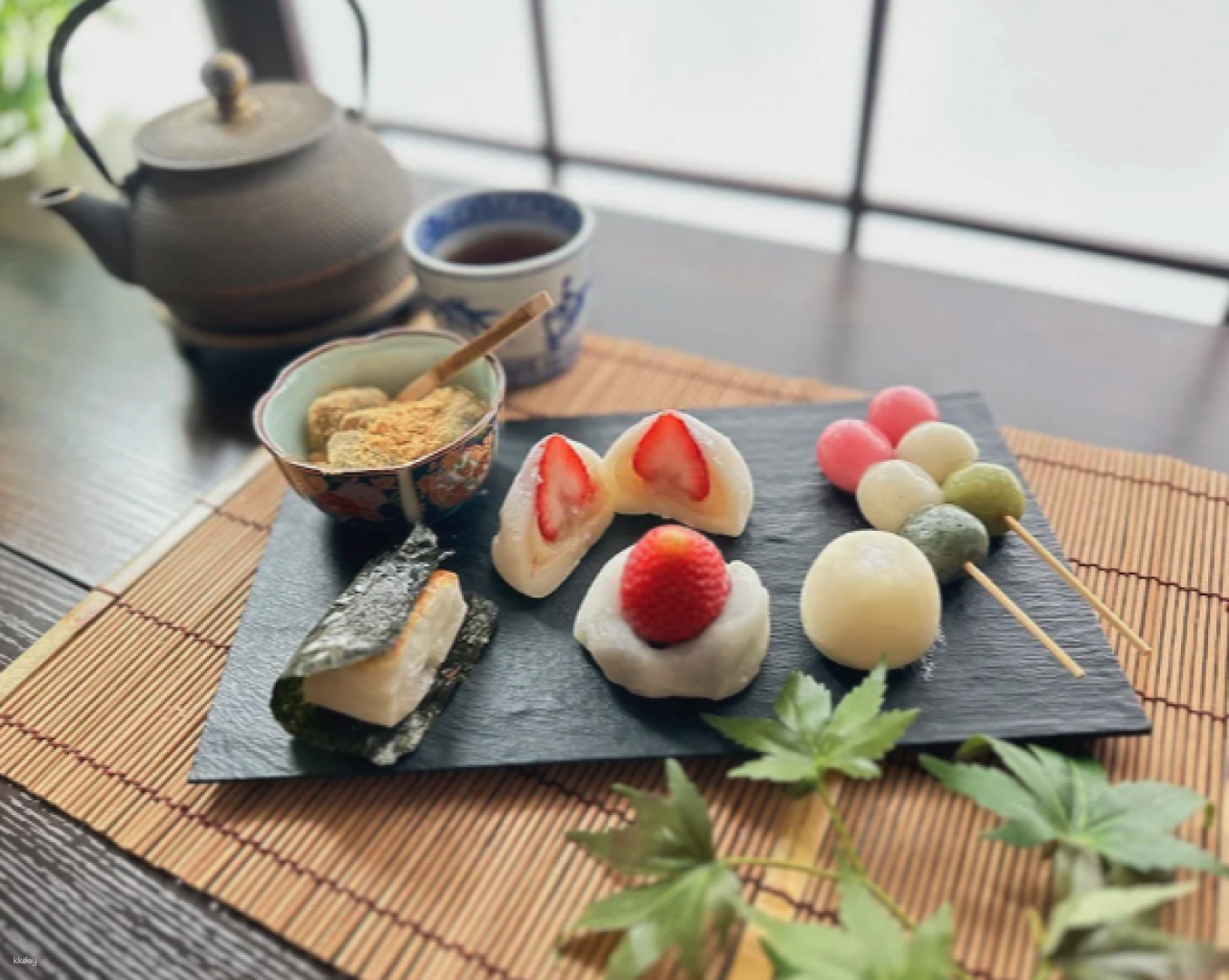 Tokyo Mochi-Making Class - Photo 1 of 7