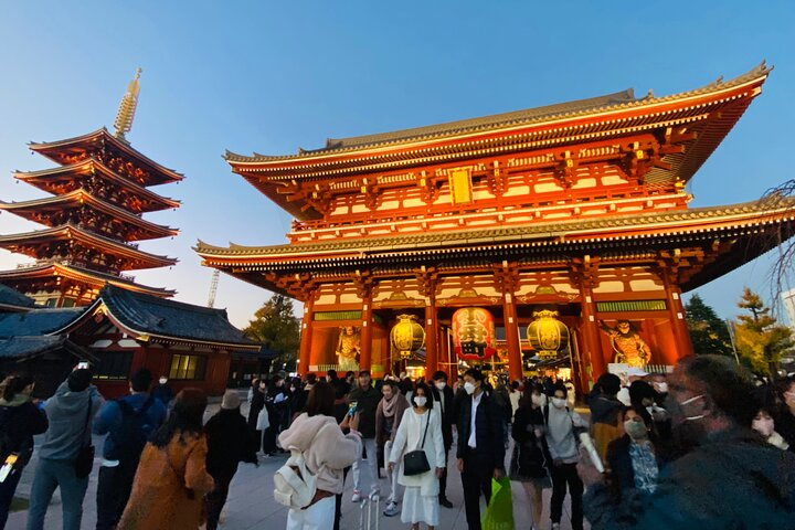 Night view of Sensoji Temple