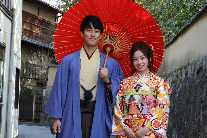 Traditional Kimono Rental Experience in Osaka - Photo 1 of 15