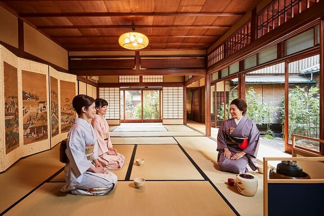 Traditional Tea Ceremony wearing a Kimono in Kyoto MAIKOYA - Photo 1 of 11