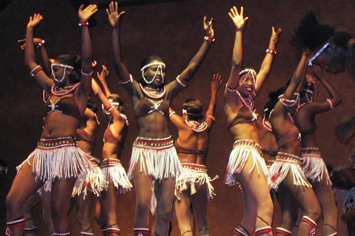 2 Hours Cultural Show Bomas Of Kenya - Photo 1 of 7