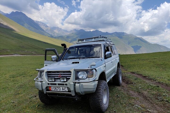 10-Hour Private SUV Tour Along the Grigorievsky and Semenovsky Gorges - Photo 1 of 9