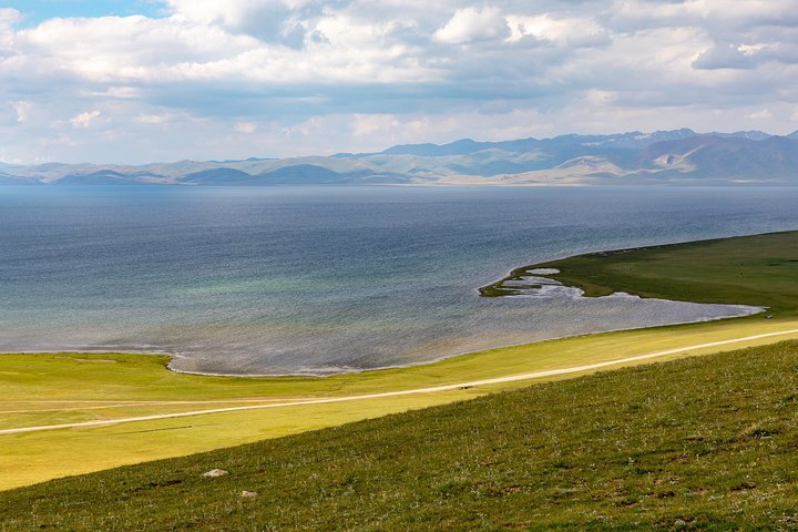 Song-Kul Lake