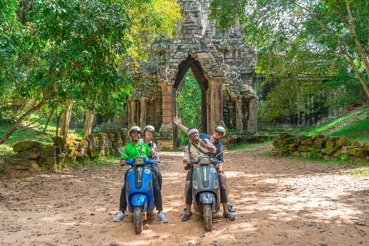 Angkor Adventure Vespa Tour - Inclusive local snacks & Lunch - Photo 1 of 9