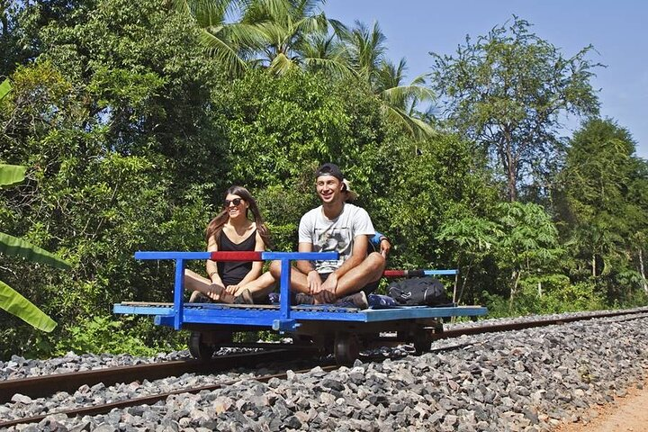 Bamboo Train & Wat Ek Phnom (Siem Reap to Battambang) - Photo 1 of 11