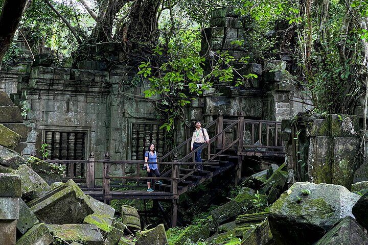 Enjoy an in-depth exploration of atmospheric at Beng Mealea