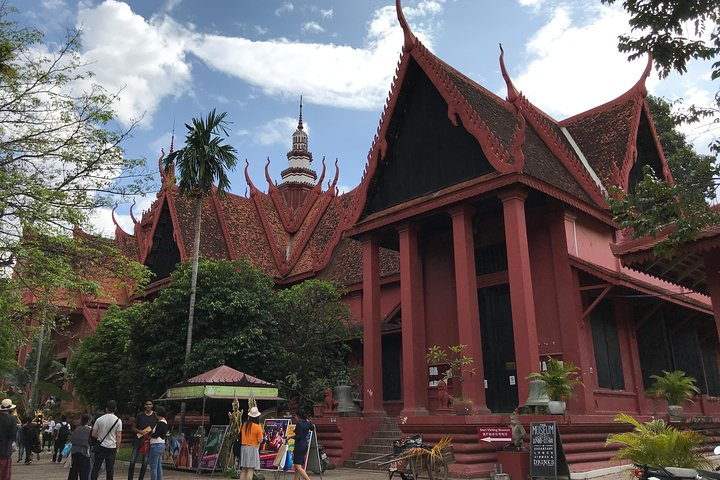 Classic Phnom Penh (join-tour) - Photo 1 of 7