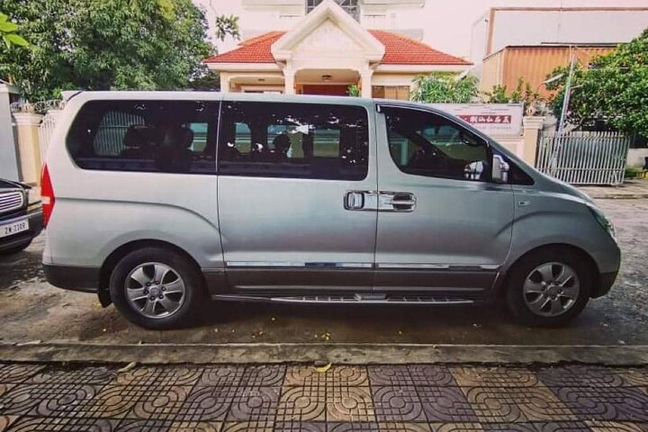 Starex Model 2012 with 8 seats