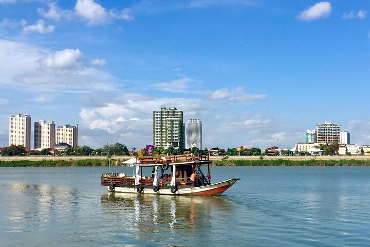 Half Day - Mekong Silk Island Cruise & Tour with Free flow drinks and fruits - Photo 1 of 7