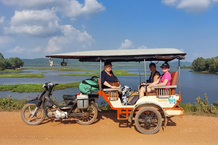 Kampot Countryside tour: Seasalt, Lympstone cave, Pepper farm  - Photo 1 of 17