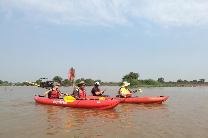 Kayaking on Tonle Sap Great Lake - Photo 1 of 5