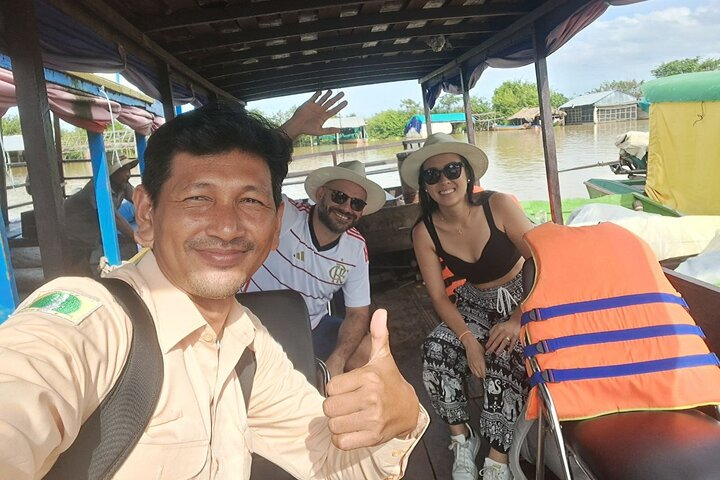 Kompong pluk floating village