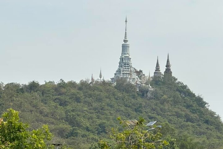 Oudong Mountain by Tuk Tuk/Car - Photo 1 of 14