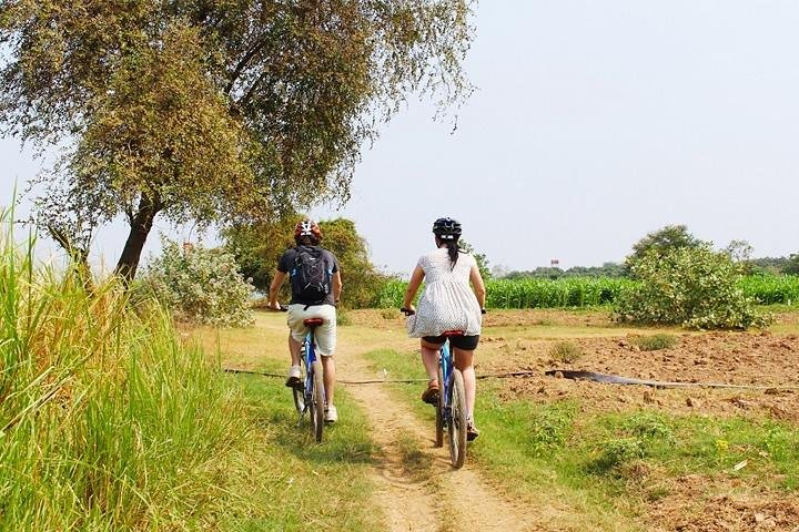 Phnom Penh Islands of the Mekong Guided Bike Tour - Inclusive of Lunch